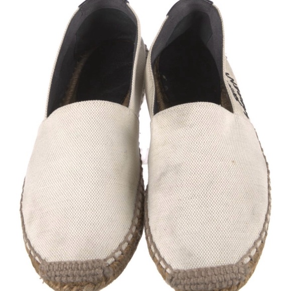 Saint Laurent Canvas Graphic Print
Espadrilles - Picture 4 of 5